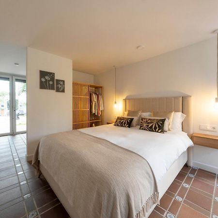 Hotel B&B Casa Arena Sevilla โตมาเรส ภายนอก รูปภาพ