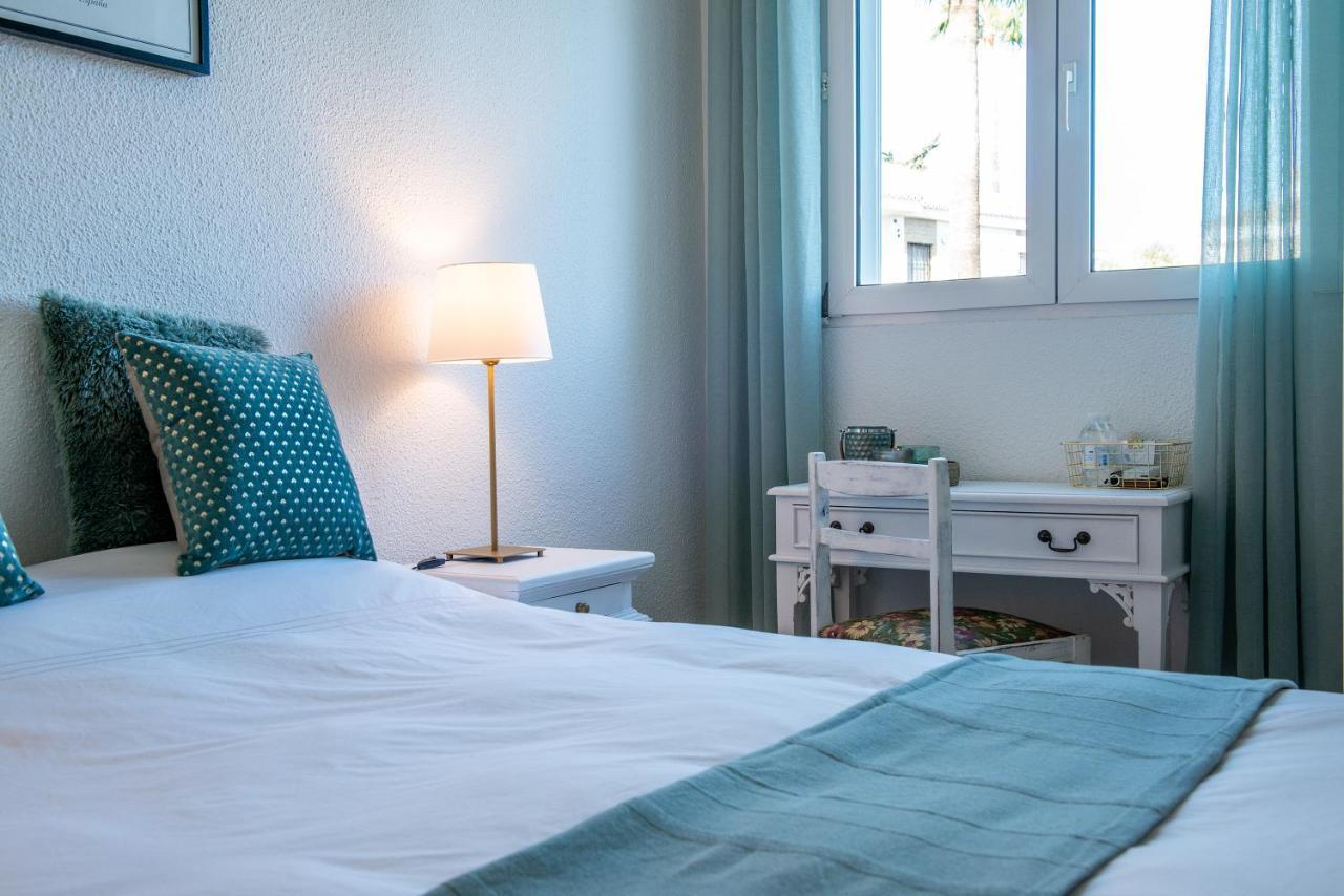 Hotel B&B Casa Arena Sevilla โตมาเรส ภายนอก รูปภาพ