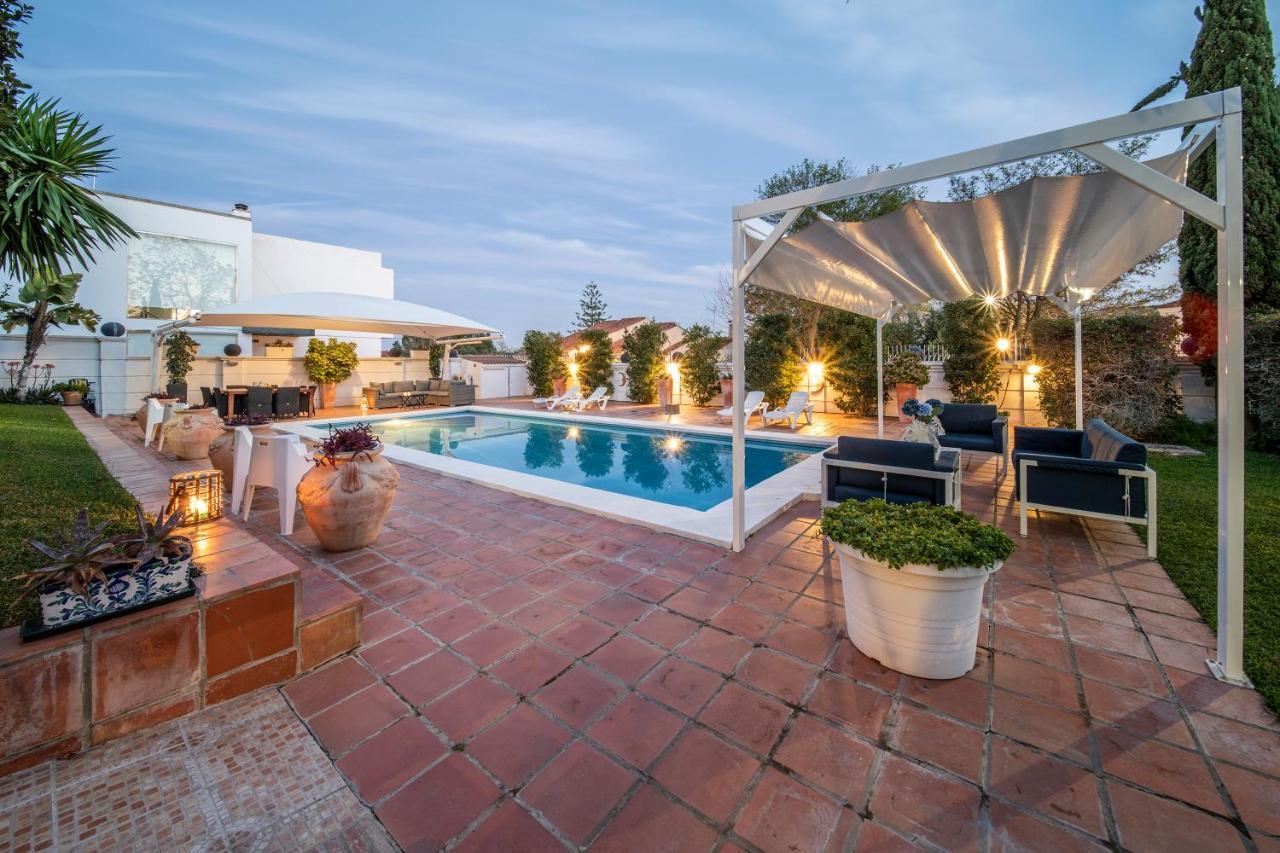 Hotel B&B Casa Arena Sevilla โตมาเรส ภายนอก รูปภาพ