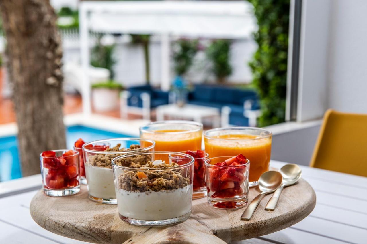 Hotel B&B Casa Arena Sevilla โตมาเรส ภายนอก รูปภาพ