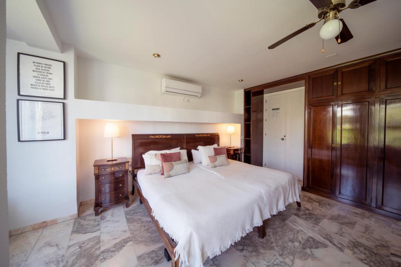Hotel B&B Casa Arena Sevilla โตมาเรส ภายนอก รูปภาพ