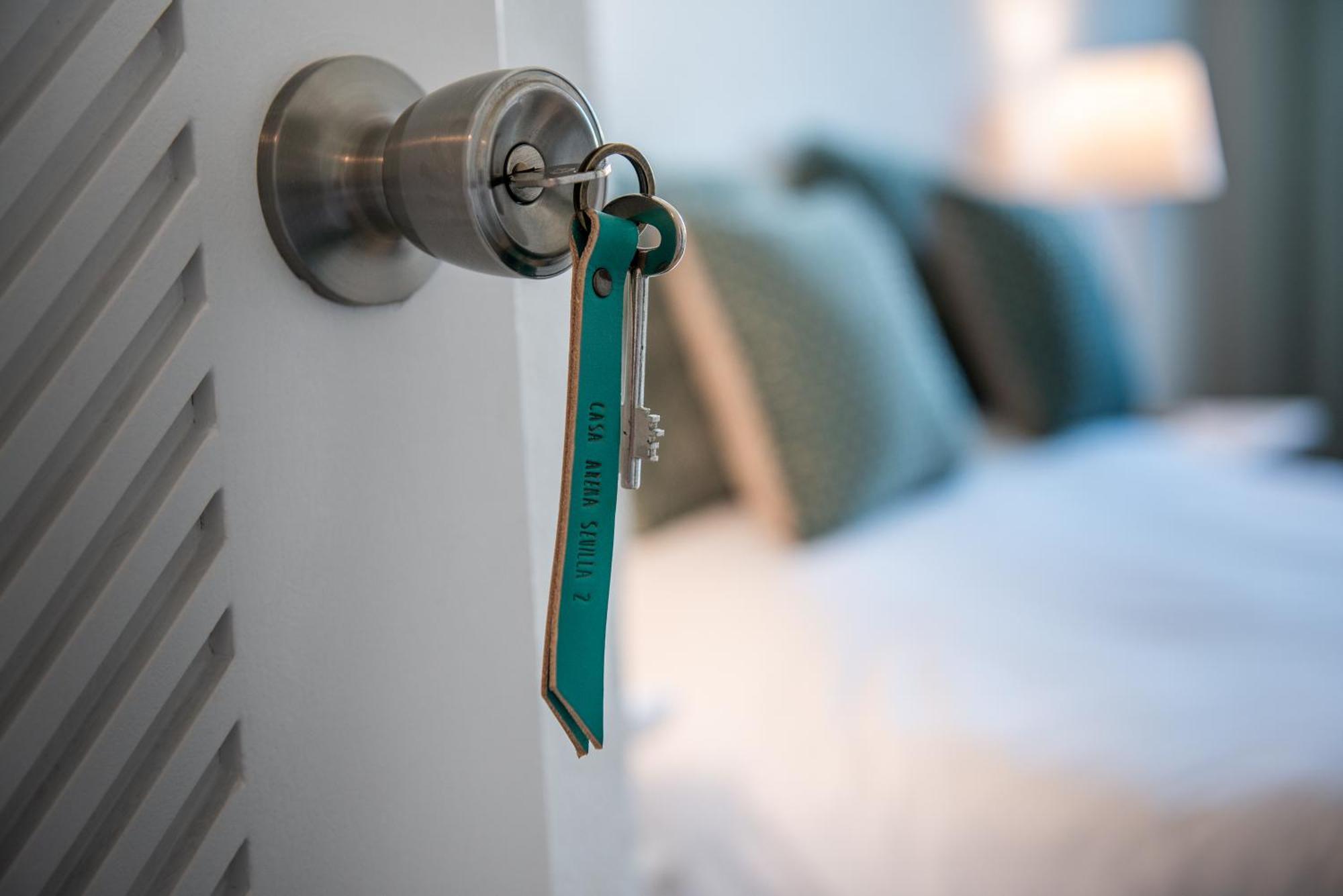 Hotel B&B Casa Arena Sevilla โตมาเรส ภายนอก รูปภาพ