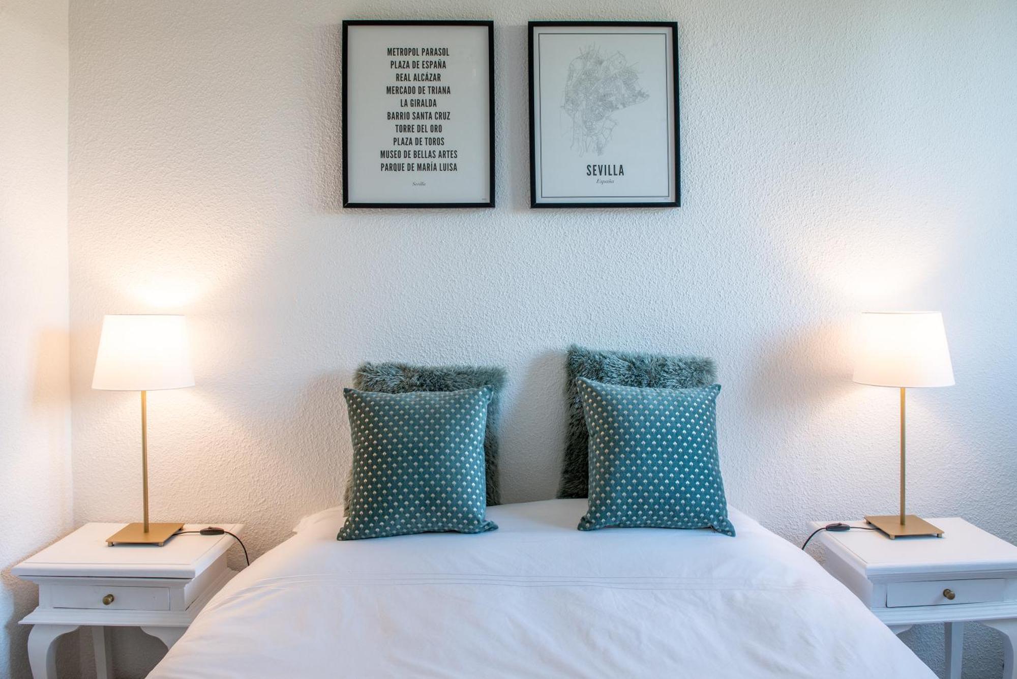 Hotel B&B Casa Arena Sevilla โตมาเรส ภายนอก รูปภาพ